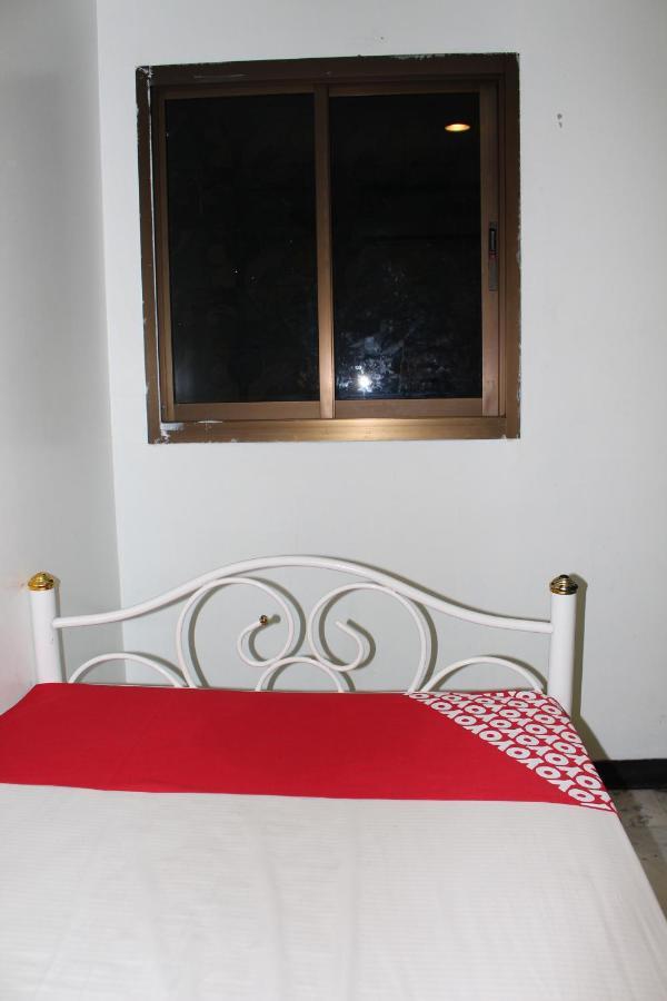 The Twins Hostel Банкок Екстериор снимка