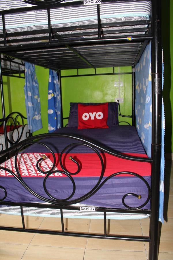 The Twins Hostel Банкок Екстериор снимка