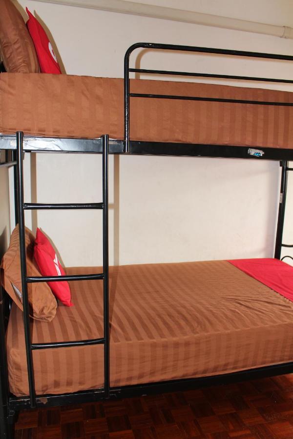 The Twins Hostel Банкок Екстериор снимка