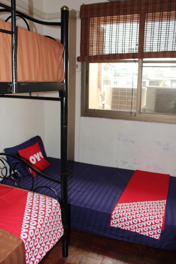The Twins Hostel Банкок Екстериор снимка
