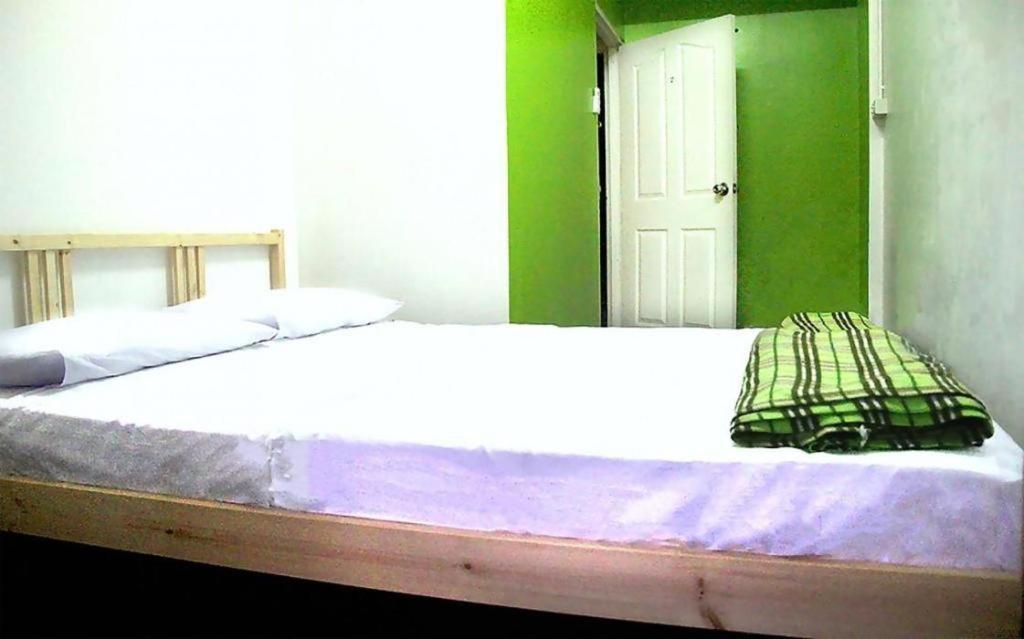 The Twins Hostel Банкок Екстериор снимка